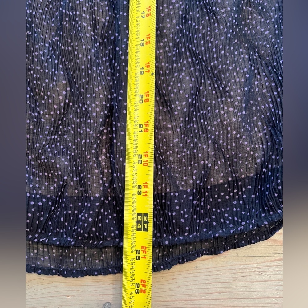 VINCE Starry Dot Semi Sheer Short Sleeve Blouse Blue Womens Size Small - Picture 6 of 10